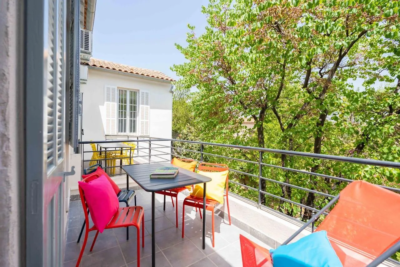 Daire Le Concorde 1 - Appartement 1 Chambre Terrasse Clim Calanques Velodrome Marsilya